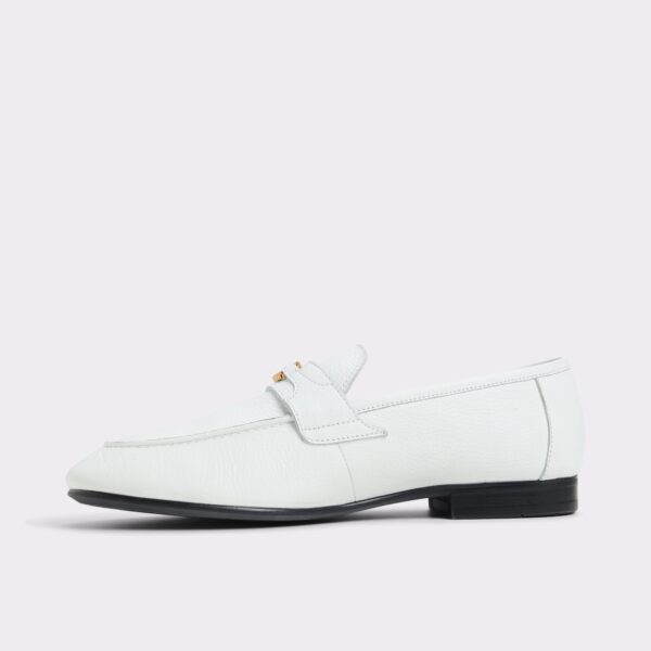Fiero White Men's Loafers & Slip-Ons - 画像 (3)